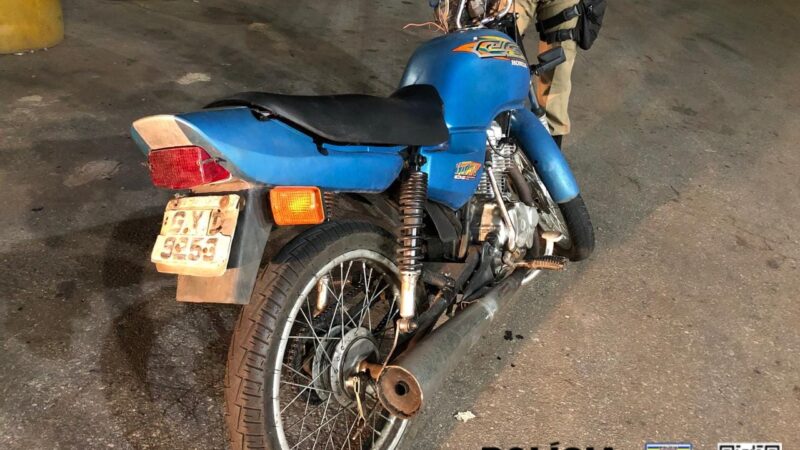 Menor é apreendido na MG 050 com placa de motocicleta adulterada