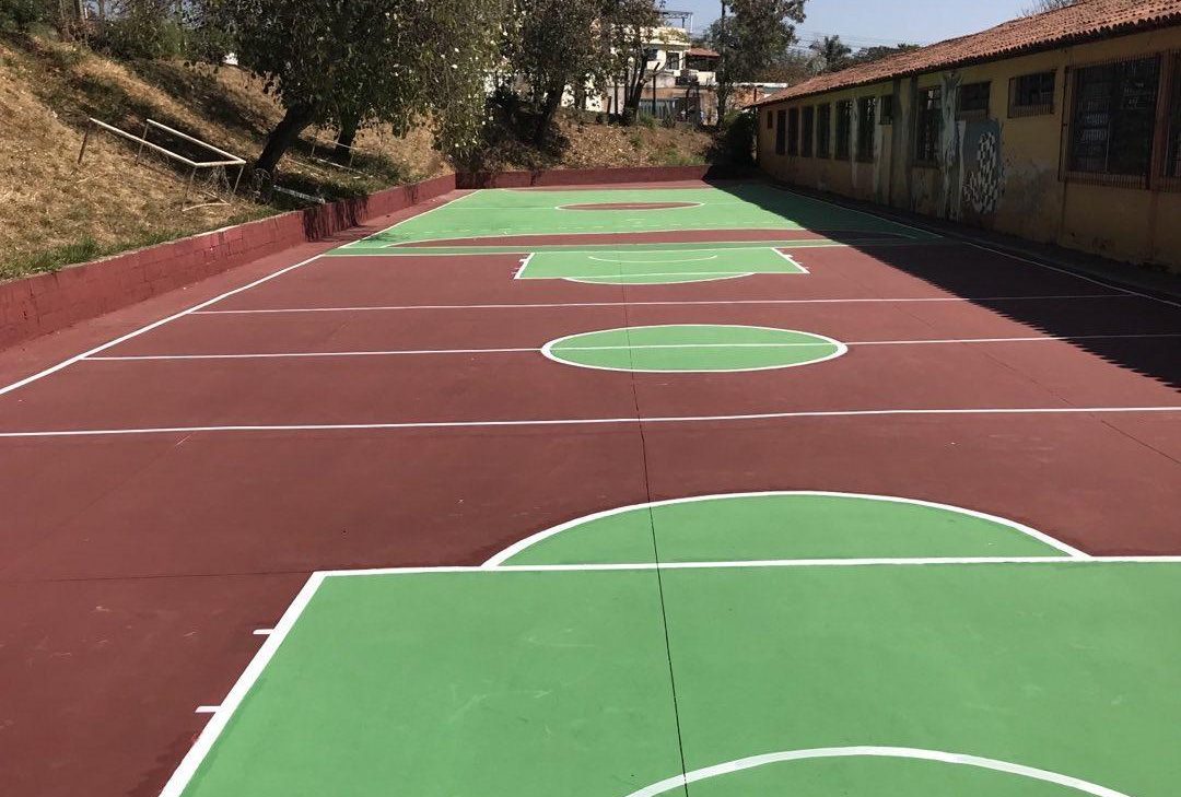 Reforma da quadra da escola estadual do Bairro São Geraldo está pronta