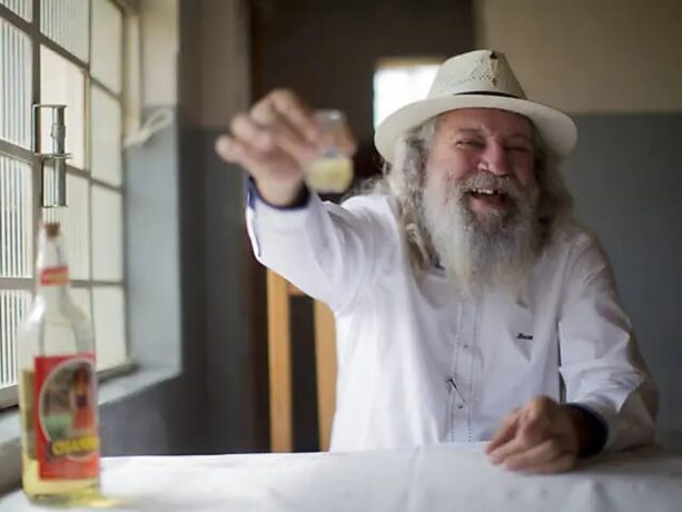 Rei da cachaça, proprietário da marca Seleta, é preso por estupro em BH