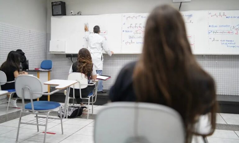 Ministério da Educação publica nesta terça-feira resultado do Enem 2023