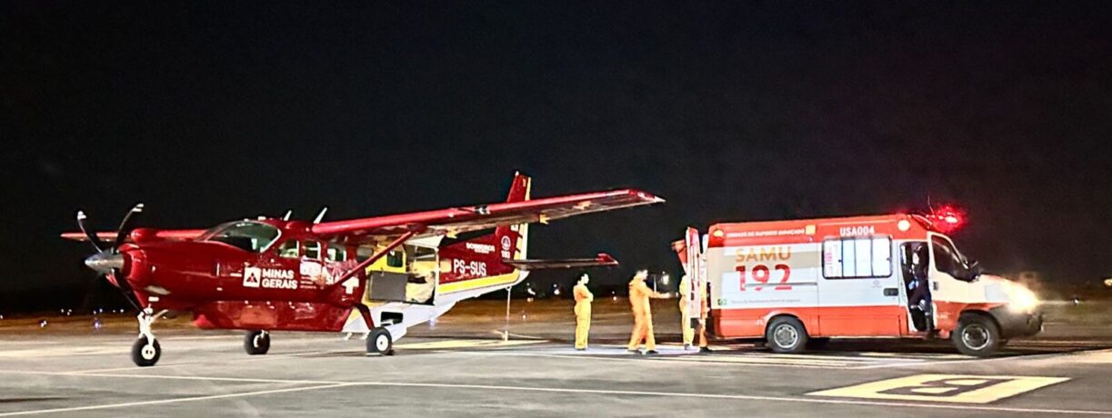 Vídeo: Samu de Itaúna leva criança de 3 anos com dengue para aeronave do SAAV/MG