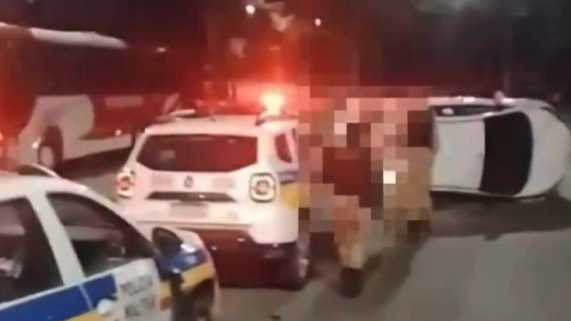 Vídeo: motorista bêbado capota carro, ofende policiais e é preso em Divinópolis