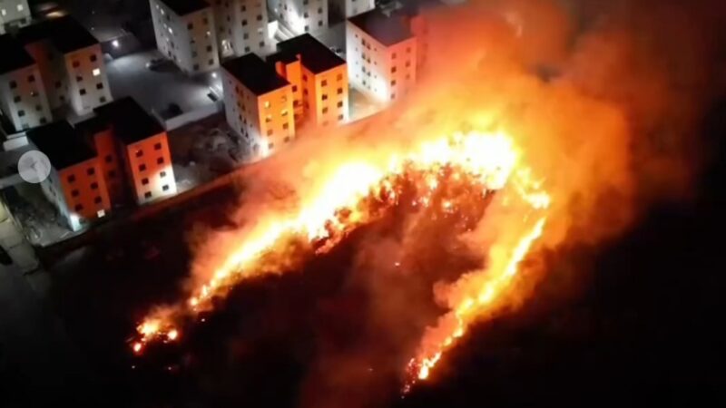 Vídeo: incêndio de grandes proporções assusta moradores de três bairros itaunenses