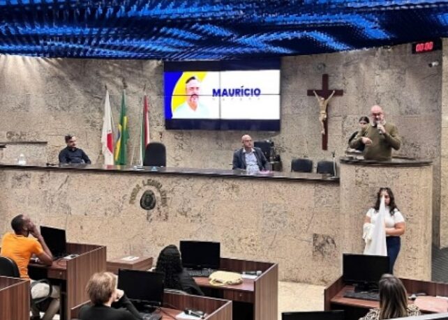 Neider oficializa o nome de Maurício Nazaré como seu sucessor em convenção do PSD