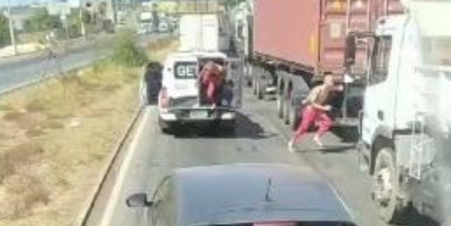 Vídeo: motorista flagra fuga de detentos de viatura na Via Expressa da Grande BH