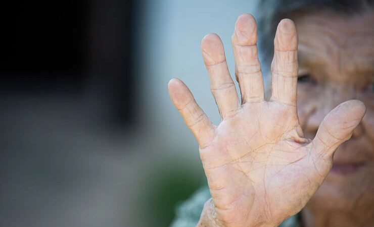 Idosa de 86 anos é estuprada por mais de 3 horas em Sete Lagoas